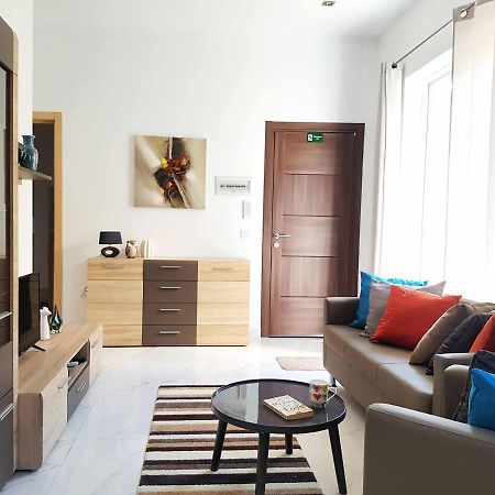 Ac1- Prime Location 3 Bedroom Apt In St.Julian'S Saint Julian's Bagian luar foto
