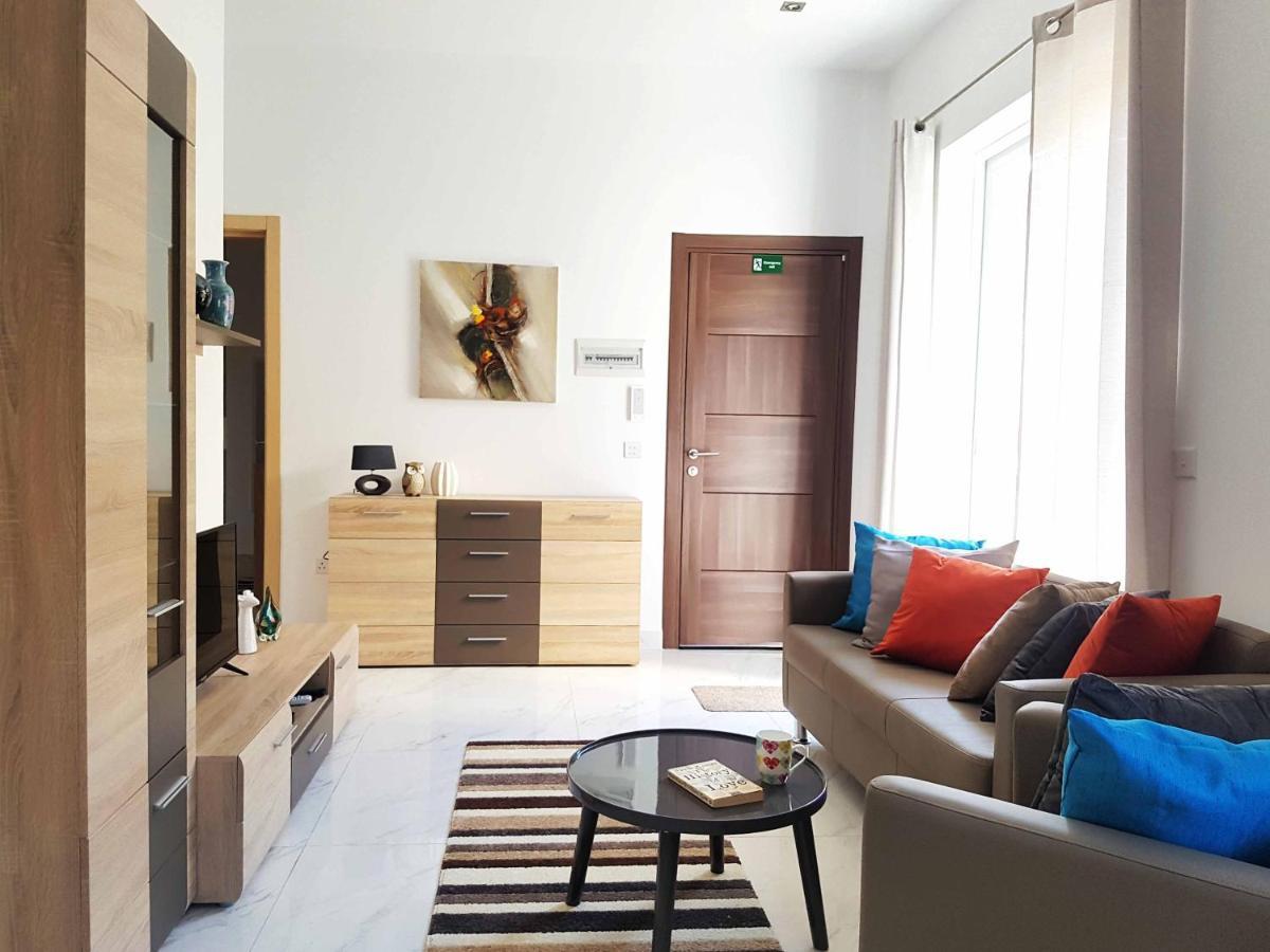 Ac1- Prime Location 3 Bedroom Apt In St.Julian'S Saint Julian's Bagian luar foto